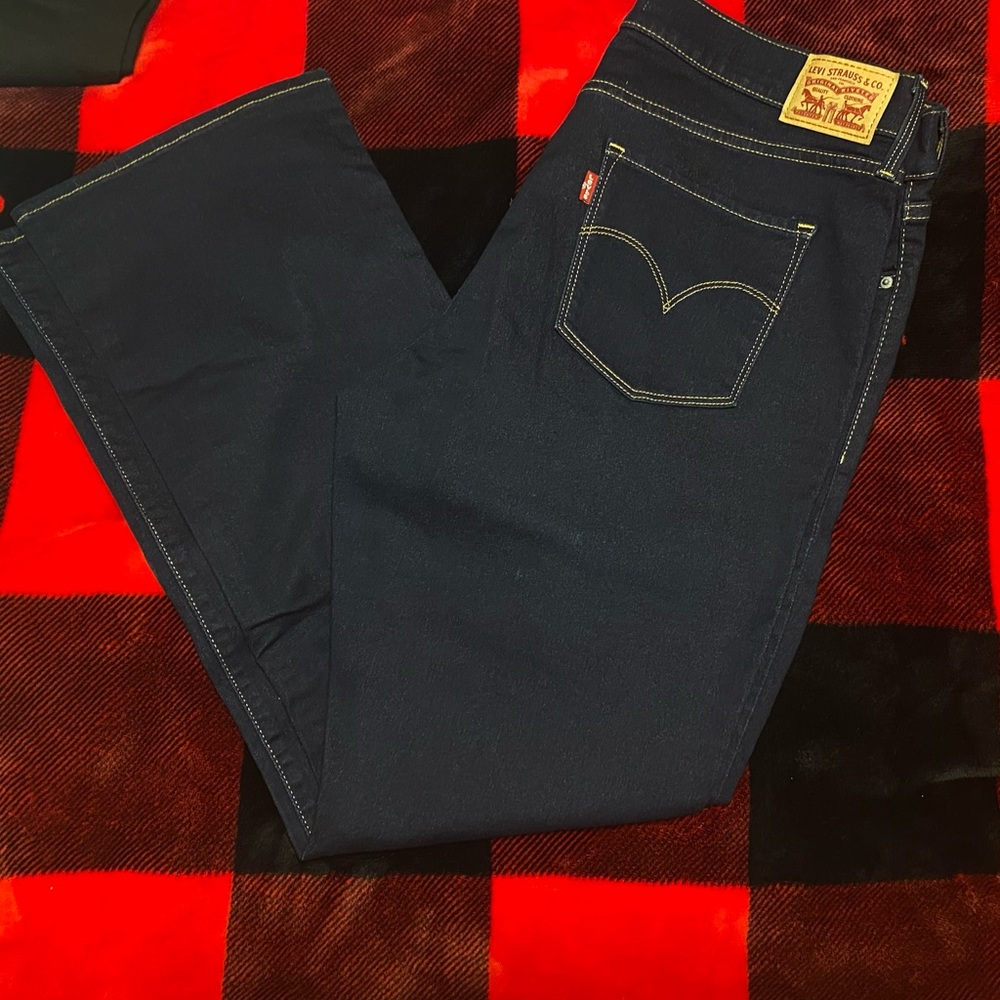 Levi’s New Jeans Bootcut size 32